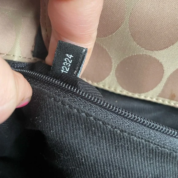 Kate Spade Small Tote Shoulder Bag in Gold and Black with Classic Print - Picture 11 of 14